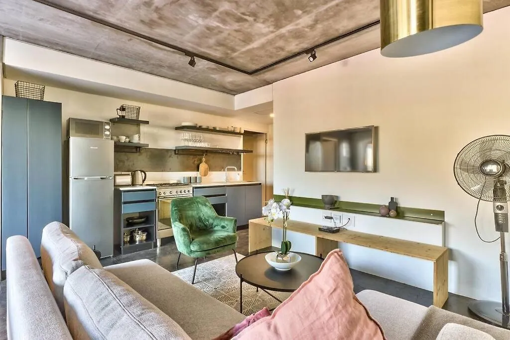 Secure Apartment In Modern, New Development! Cape Town