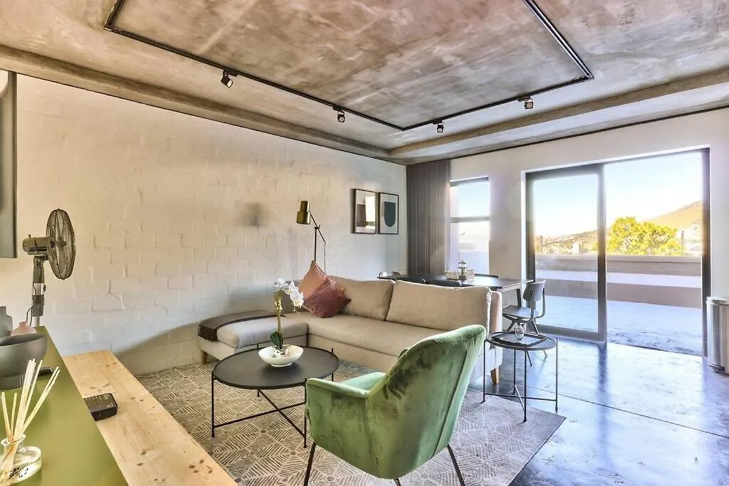 Secure Apartment In Modern, New Development! Cape Town
