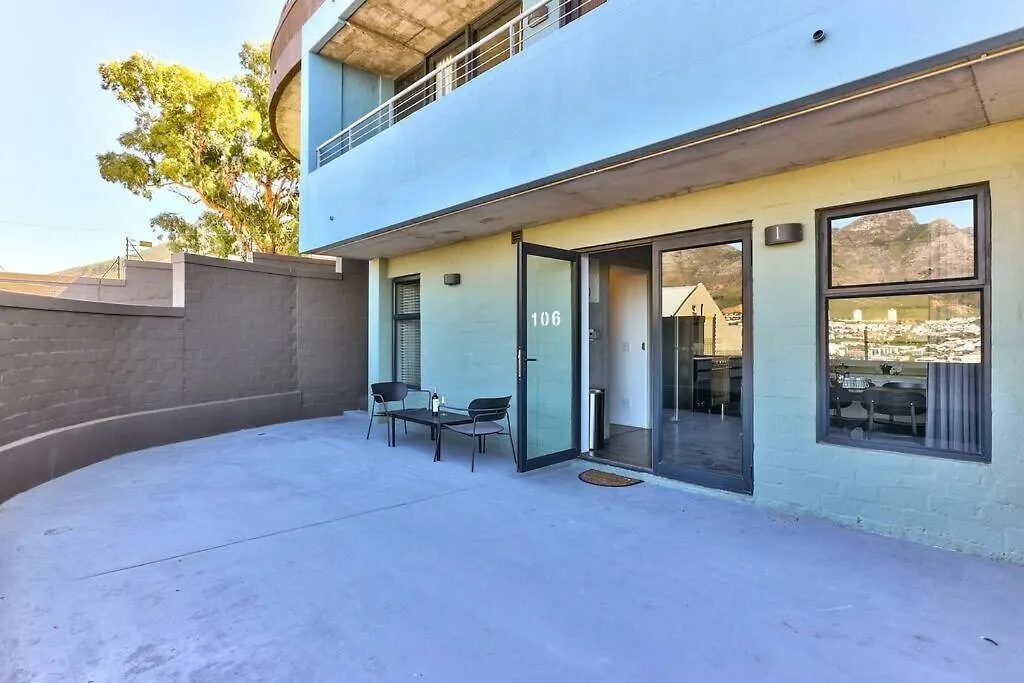 Secure Apartment In Modern, New Development! Κέιπ Τάουν