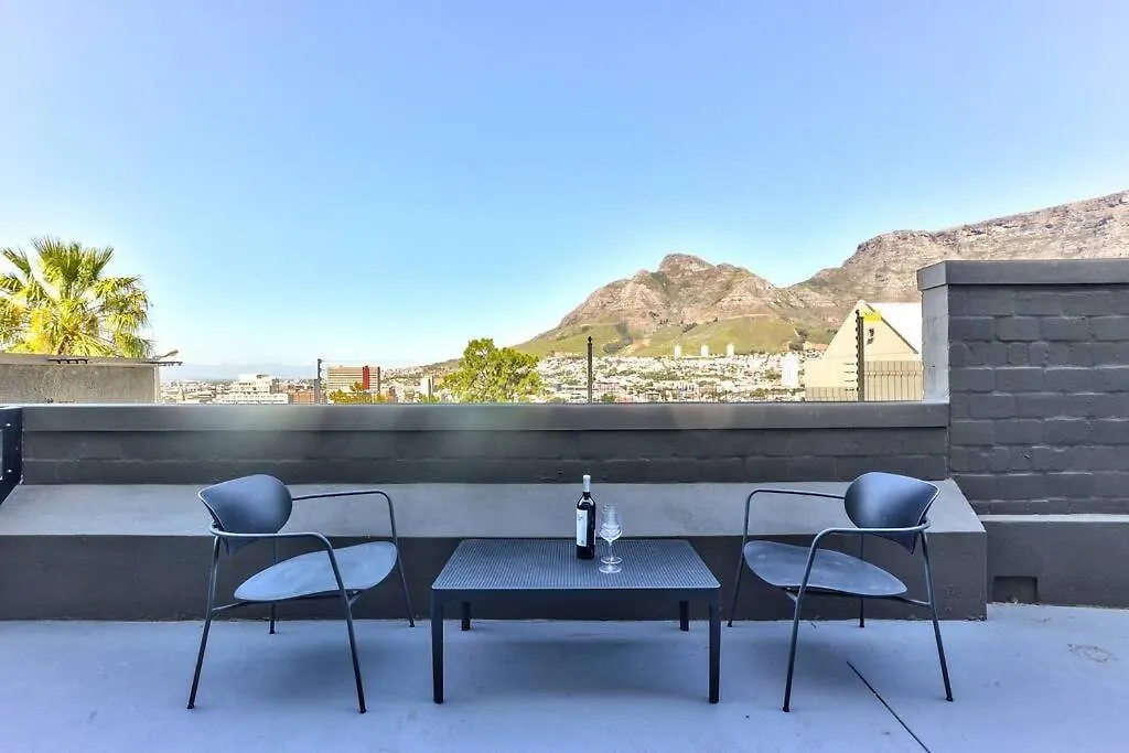 Secure Apartment In Modern, New Development! Cape Town